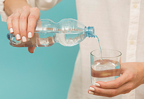 19-litre and 10-litre water bottles side by side